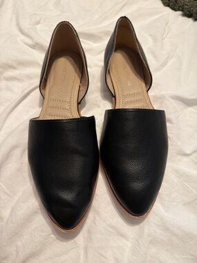 Adrienne Vittadini Black Pointed D'Orsay Flats